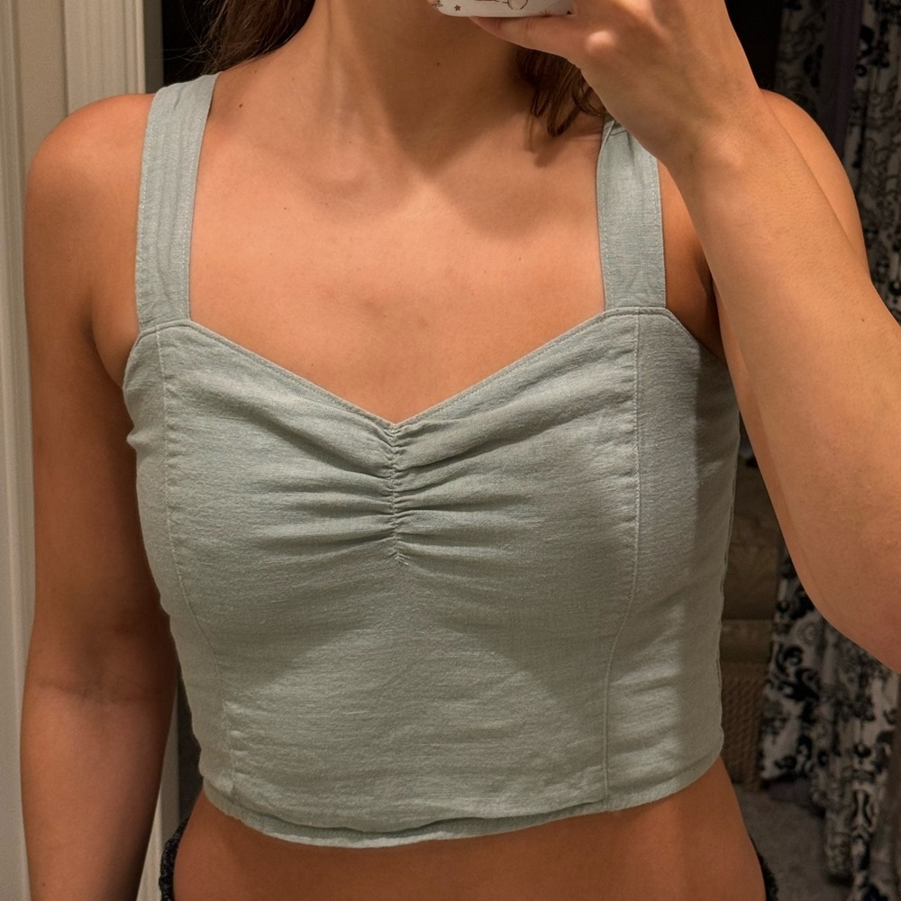 Abercrombie and fitch light green top